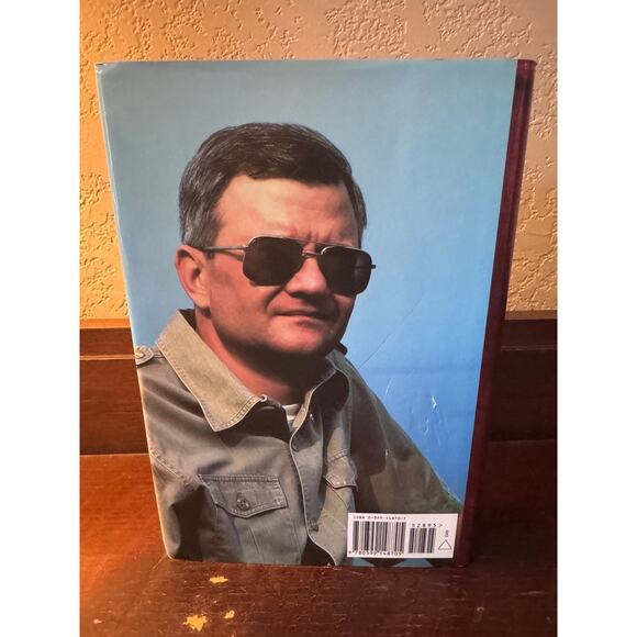 Red Rabbit by Tom Clancy - 2002 - Picture 3 of 8